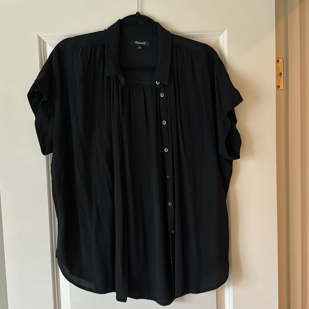Short sleeve button up shirt from Madewell
